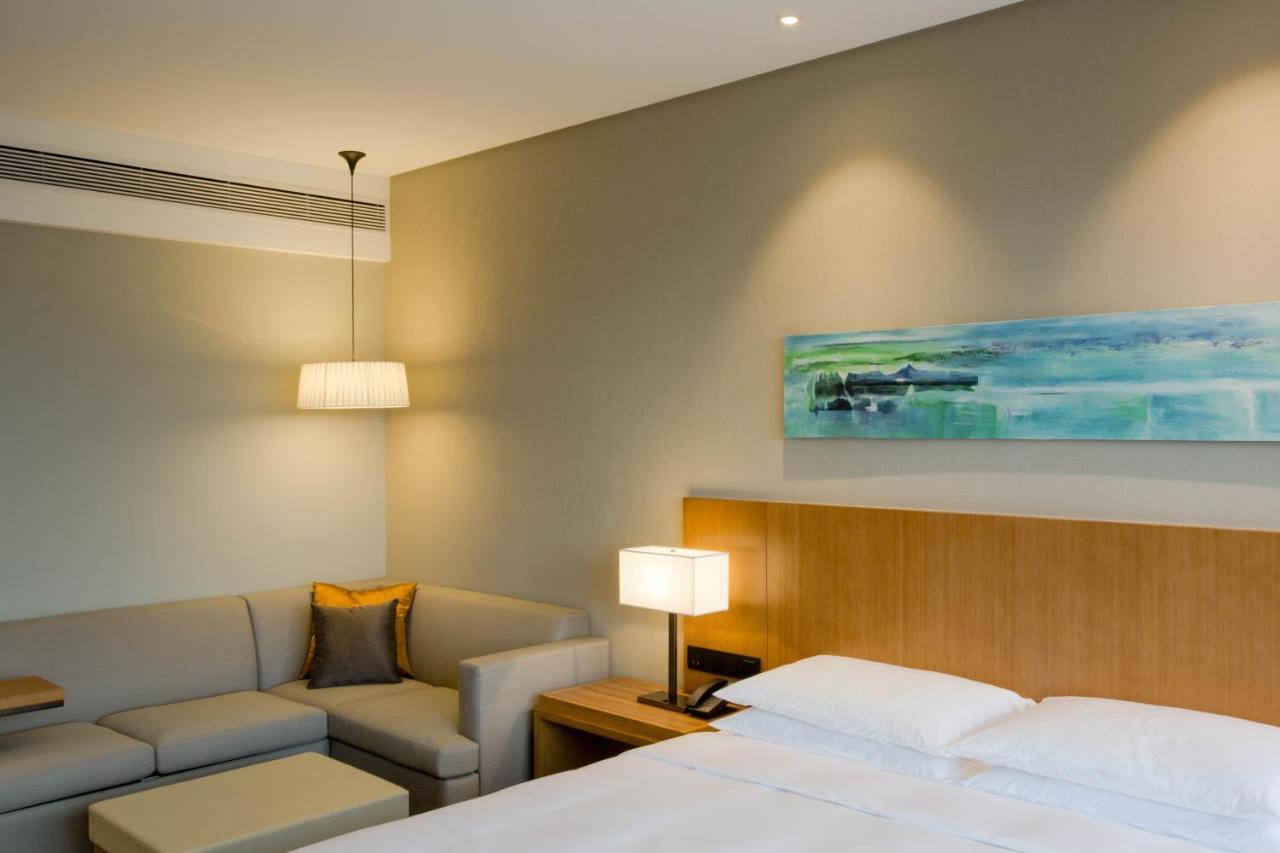Hyatt Place Foshan Lishui Exterior photo